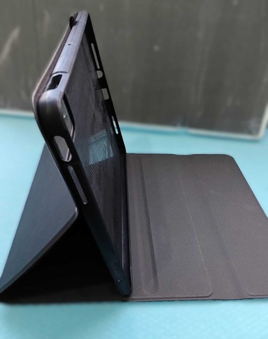 Bluetooth клавиатура + калъф за Redmi Pad SE 11''