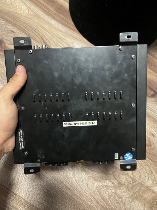 Vand subwoffer auto magnat 1000w plus statie magnat 500w