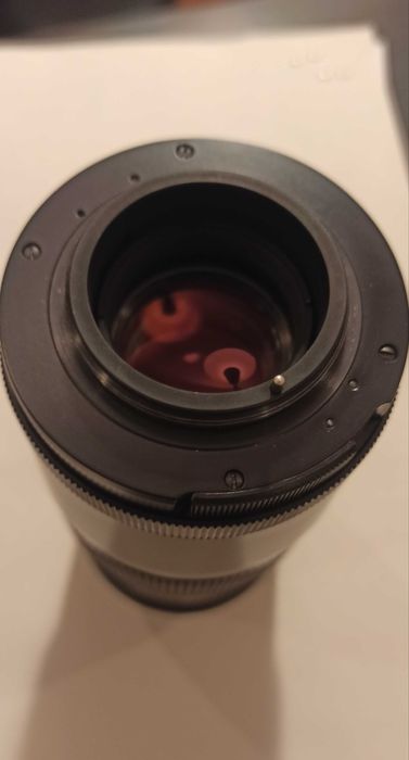 Pentacon Auto 4/ 200 MC (M42)