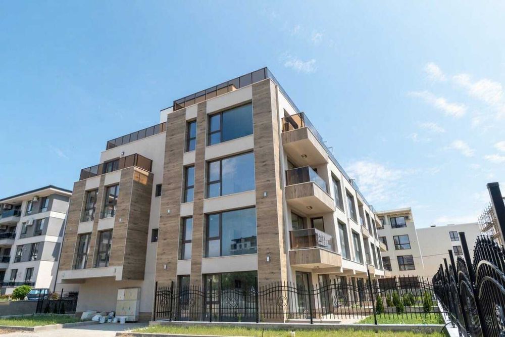Продава се Двустаен апартамент в Пловдив, Център - 75 кв.м за 2048 €/кв.м - Снимка #11
