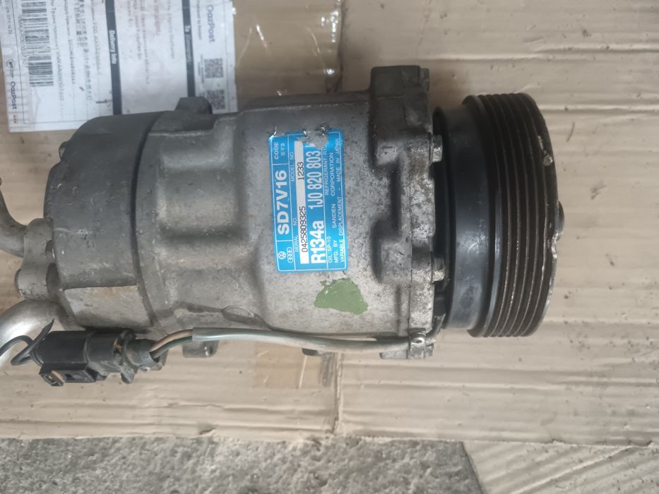 Компрессор кондиционера гольф 4