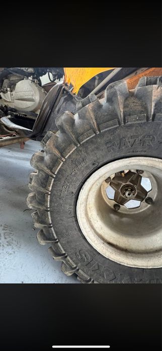 Гуми за АТВ Maxxis razr2