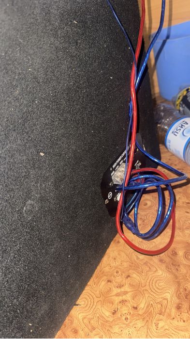 Сабвуфер сатылады,жақсы жағдайда