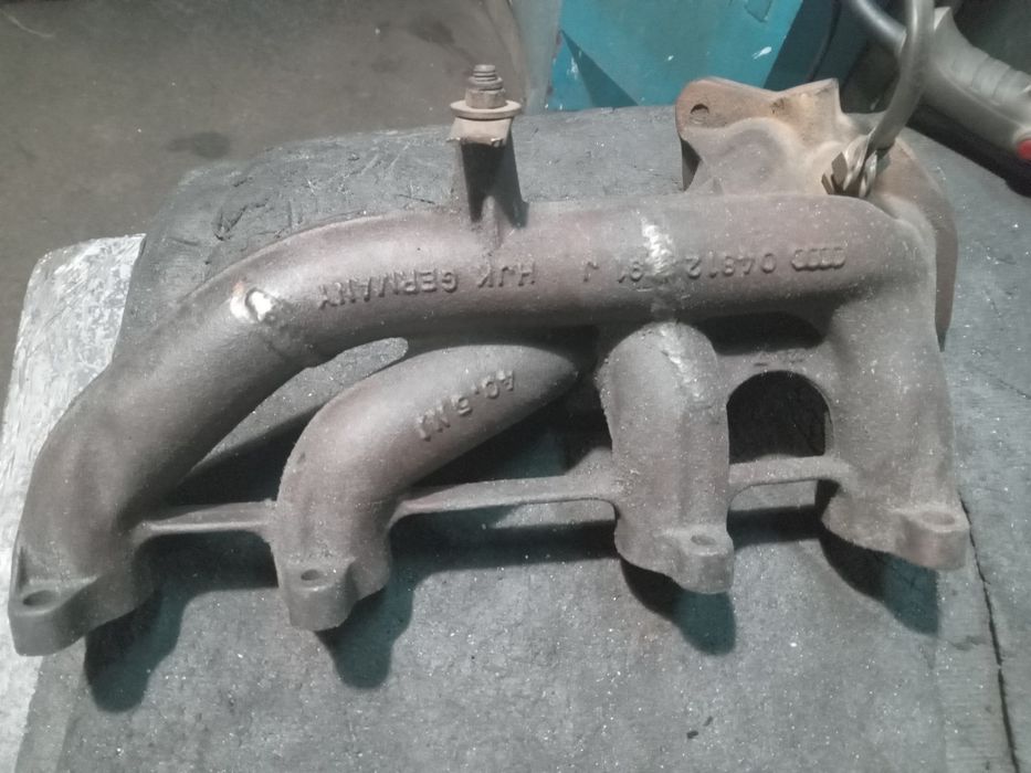 Продам выпускной коллектор (ауди , vw)