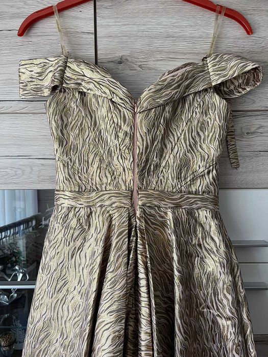 Rochie de seara, impecabila