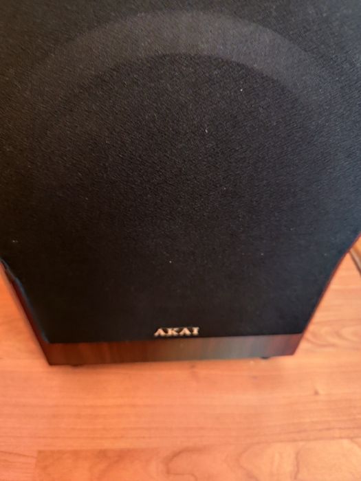 Sistem audio Akai