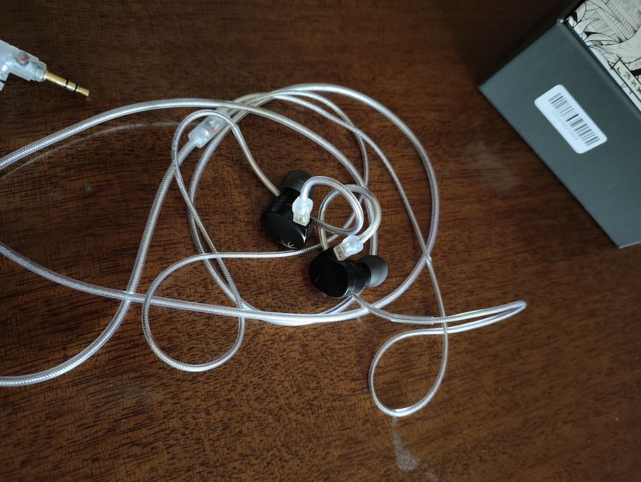 Продам IEM Moondrop chu 2