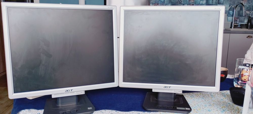 Монитори Acer 17 инча