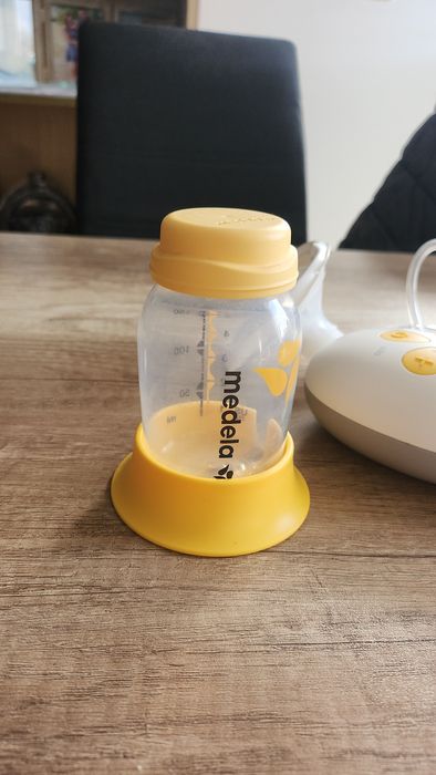 Електрическа помпа за кърма MEDELA SOLO