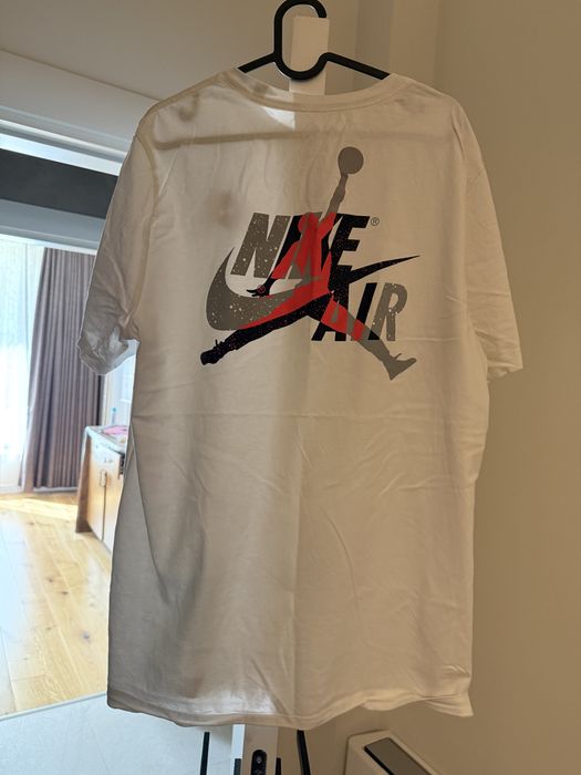 Мъжка и дамска тениска Jordan