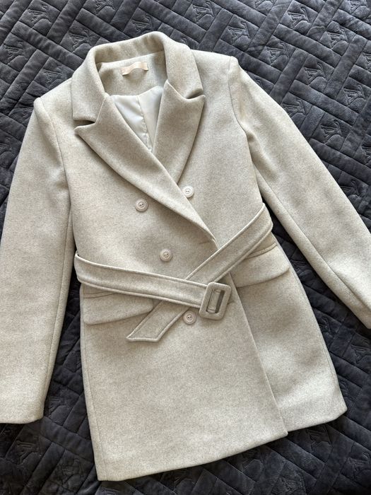 Продам женское пальто