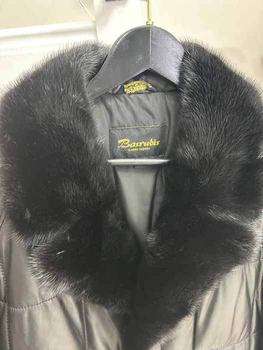 Продам куртку с норкой