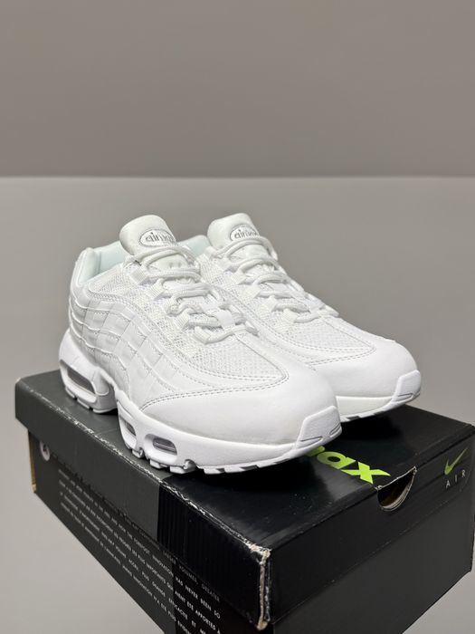 Nike Air Max 95 Triple White