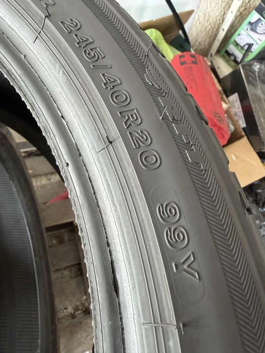 245/40/20 Bridgestone 2бр дот23