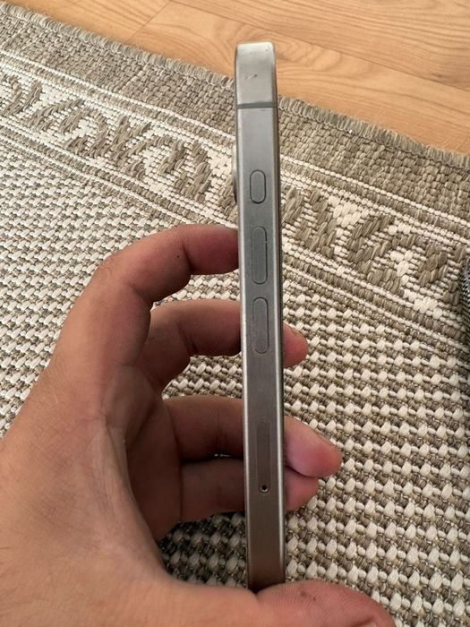 Iphone 15 pro 128 gb