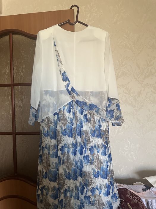 Продам модные платья