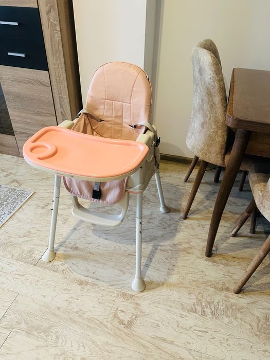 Бебешки стол за хранене