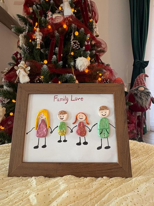 Ramă Foto Personalizată cu Figurine din Lut Polimeric (Fimo)