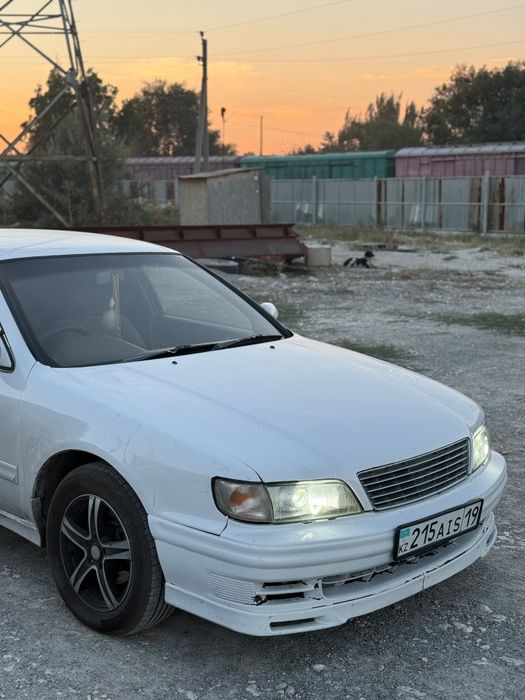 Nissan Cefiro 1995