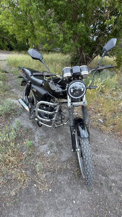 Продам Racer Trophy 110