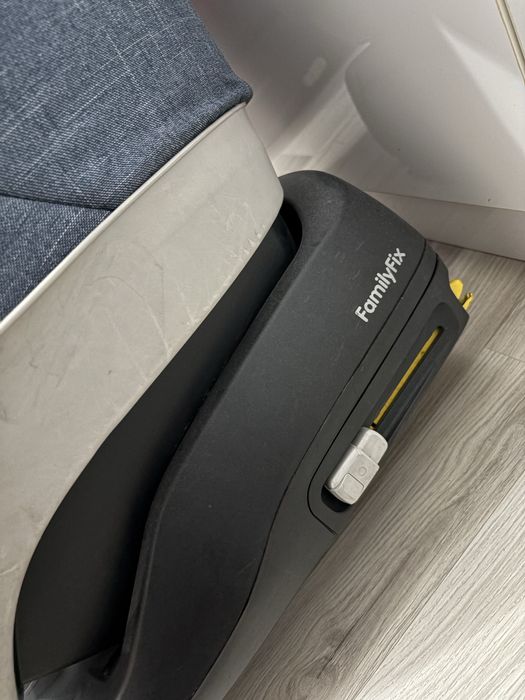 Scaun auto isofix maxi cosi