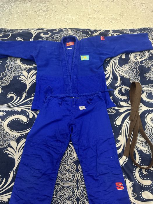 Продаю кимано Sakura!