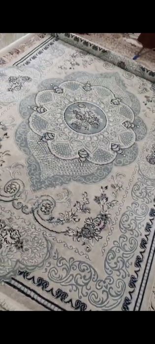 Турецкий ковер продаю