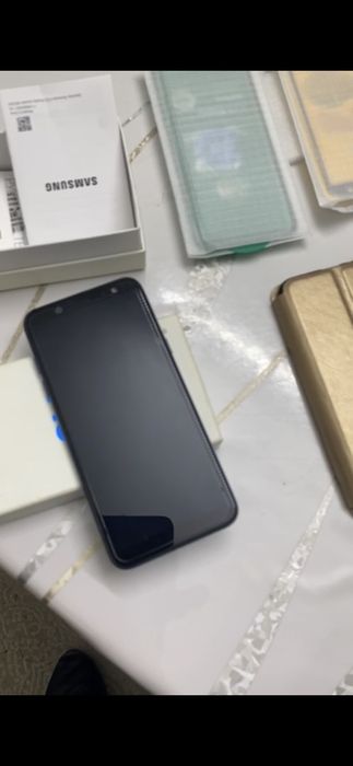 Смартфон Самсунг А6