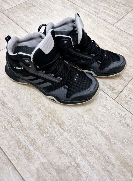 Туристическ обувки Adidas TERREX