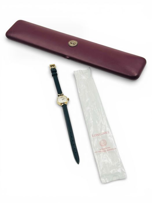 Longines дамски  швейцарски, механичен  часовник 14к