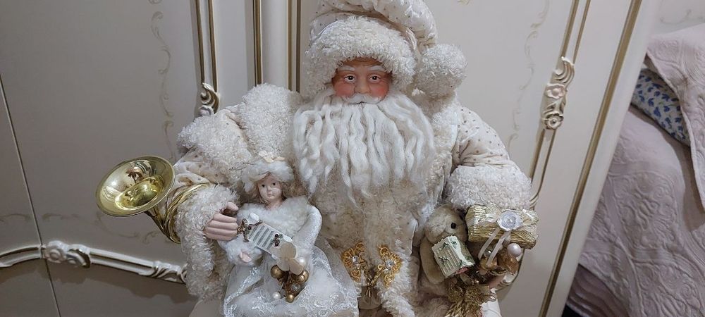 Продается новогоднее украшение