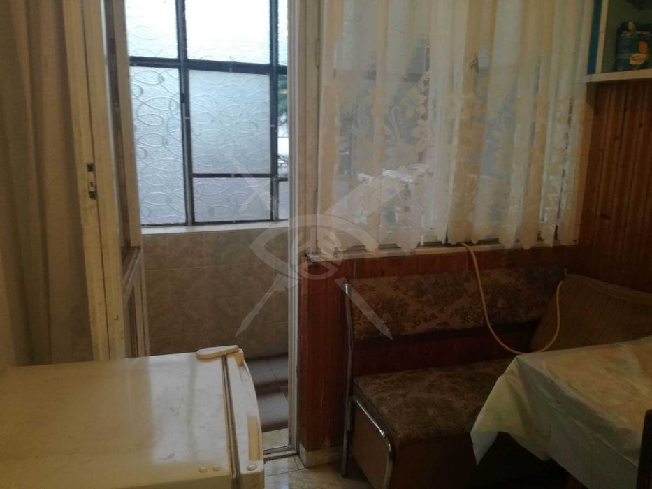 Дава се под наем Многостаен апартамент в Пловдив, Коматево - 120 кв.м за 700 € - Снимка #6