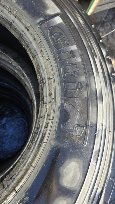 Продам резину б/у