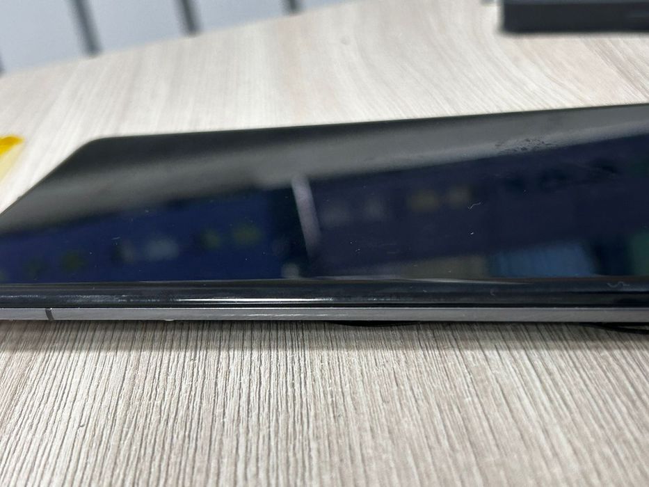 Ми 11 ультра описание ниже