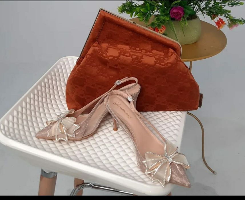 Женская обувь,  туфли босоножки