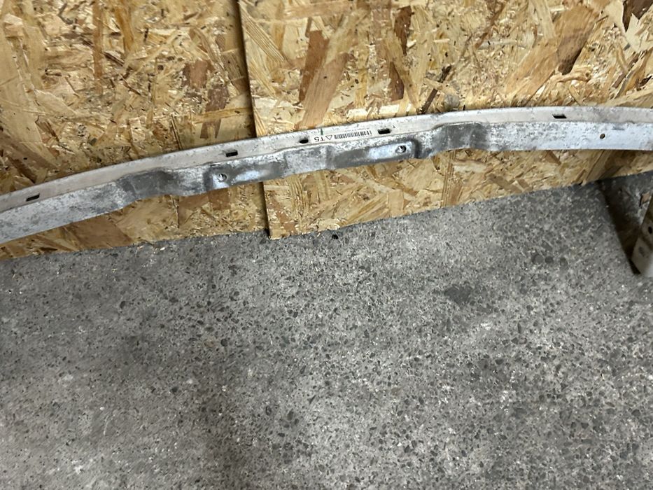 Armatura bmw G30 G31 seria 5 bara fata inferioara 2017-2023