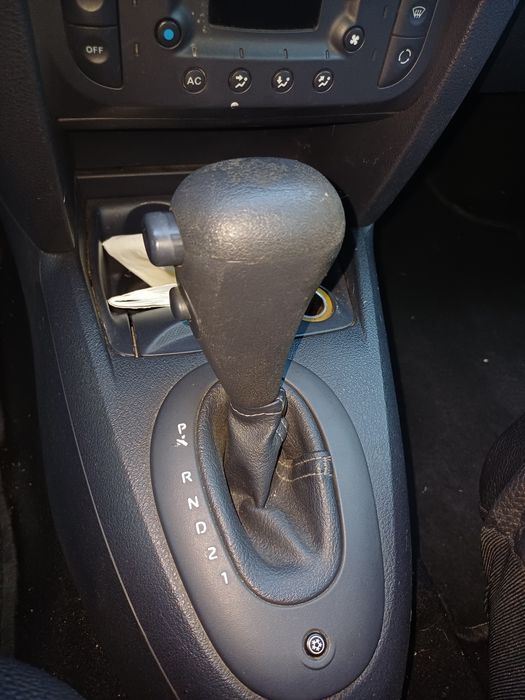 Vând Renaul Clio automat