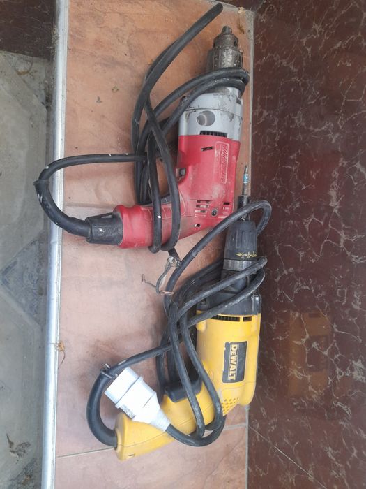 DEWALT  Milwauke  дрел