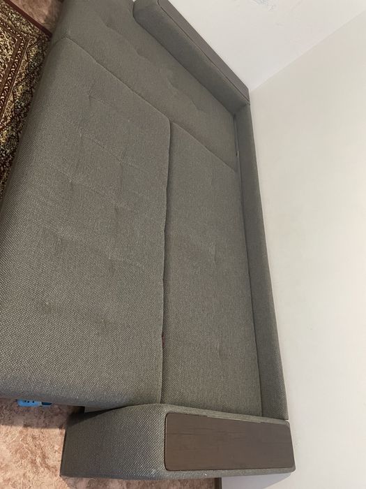 Продам диван в отличном состоянии