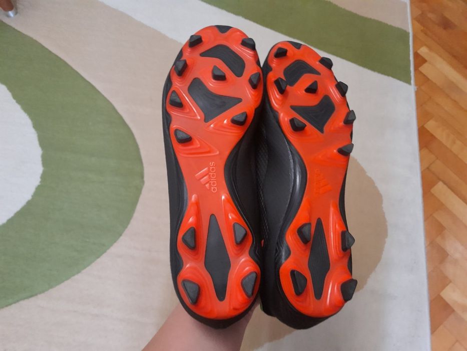 Бутонки адидас/adidas