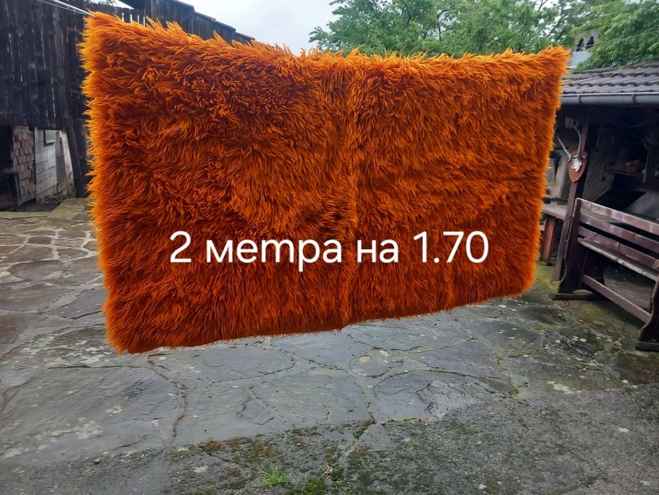 Цветни китеници.