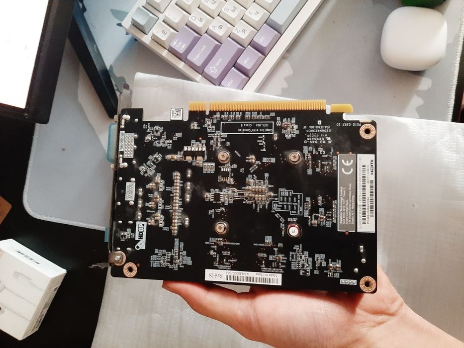 Продам видеокарту RX550