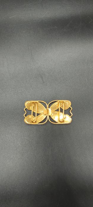 Брошки в хорошем состоянии