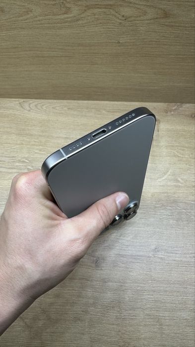 iPhone 16 PRO MAX 256Gb natural titanium