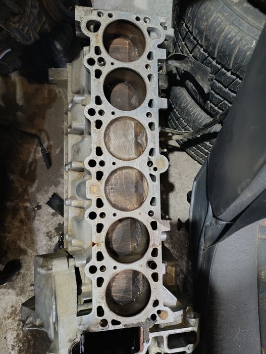 Блок двигателя в сборе на BMW E46 M52 2литра