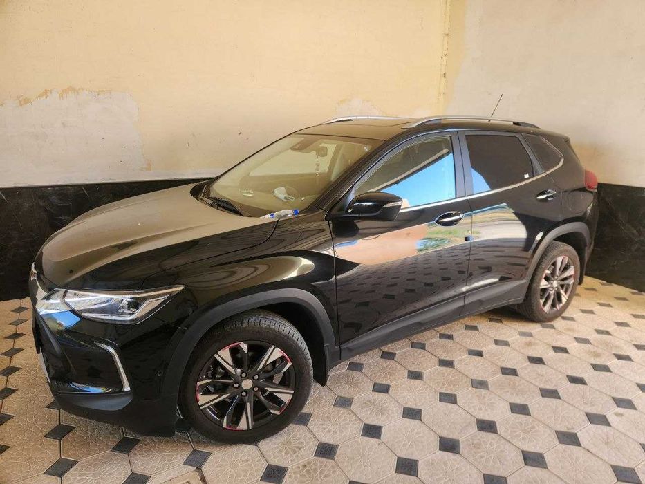 Tracker-2  Premier