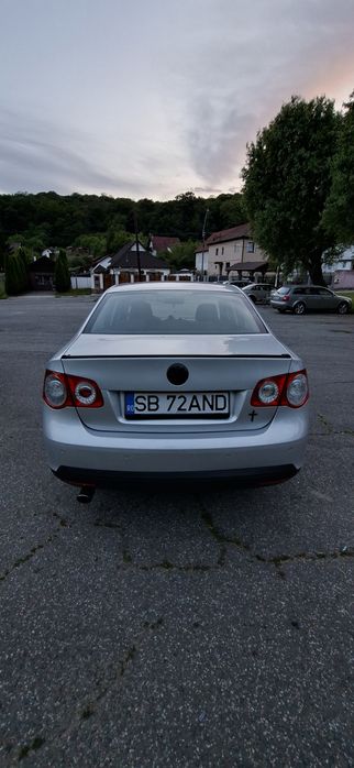 VOLKSWAGEN Jetta 0 — imagine 2