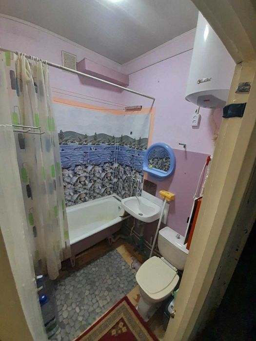 Сдаётся 1х комнатная квартира в аренду,Чирчик 10 микрорайон