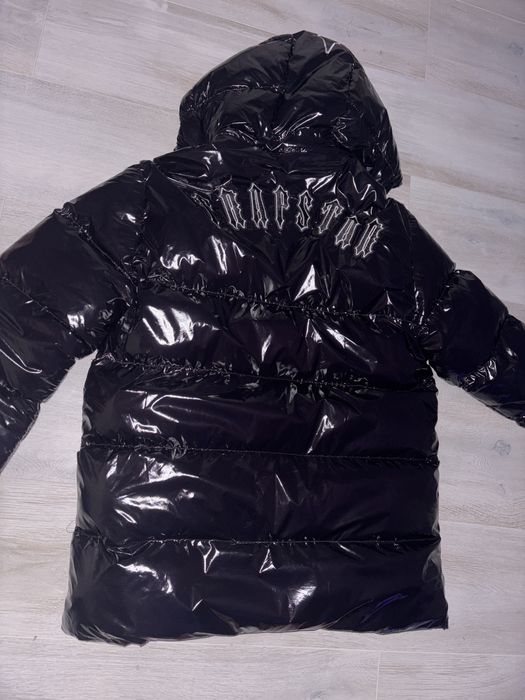 Geaca trapstar lucioasa