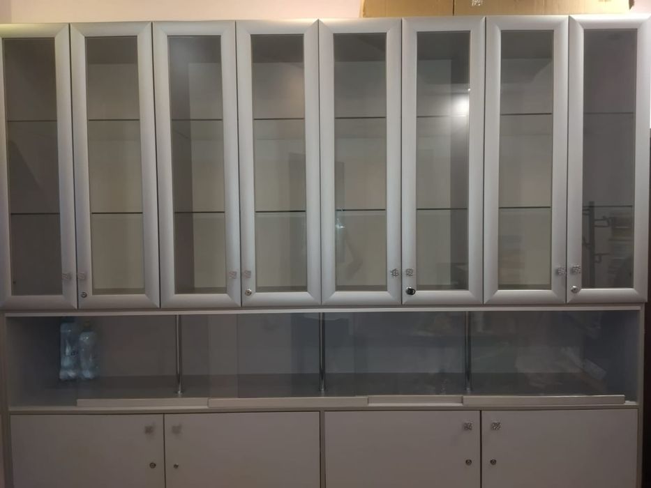 Шкаф для гостиной, кабинета